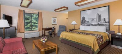 Super 8 Sun Prairie/Madison E