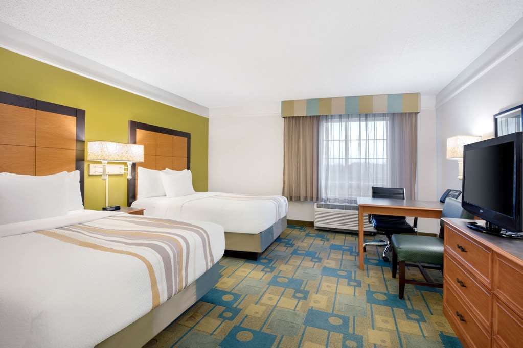 Hotel La Quinta Inn & Suites by Wyndham Ocala photo 2
