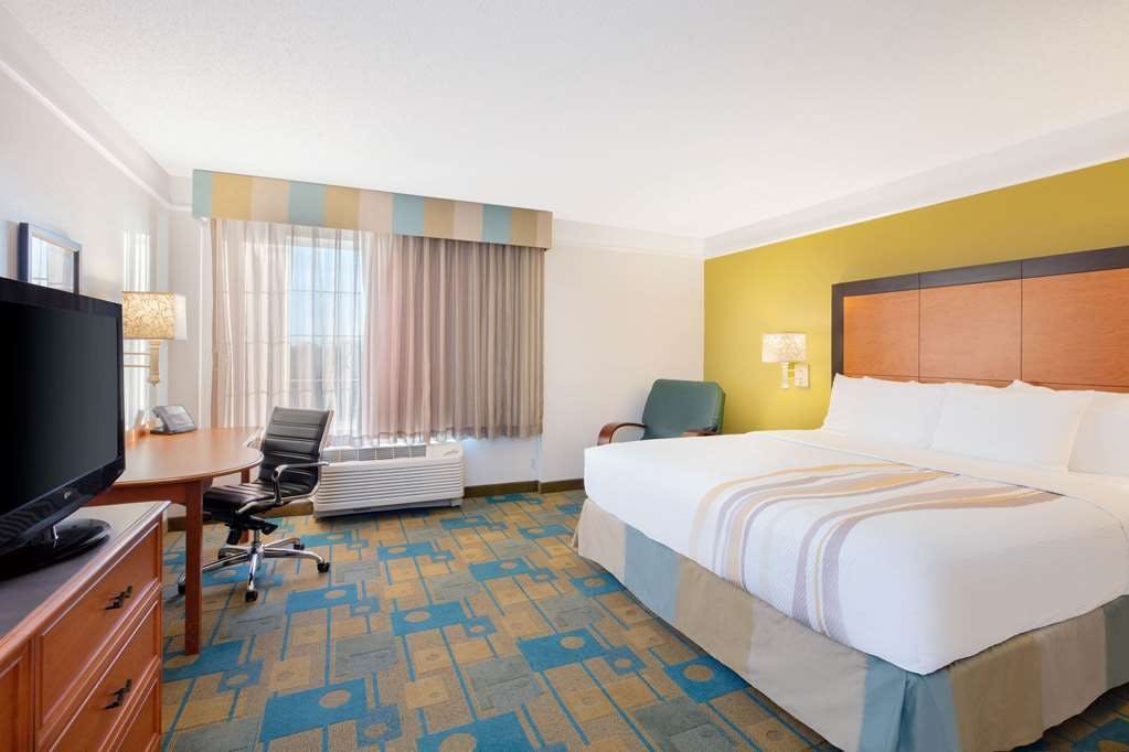 Hotel La Quinta Inn & Suites by Wyndham Ocala photo 4
