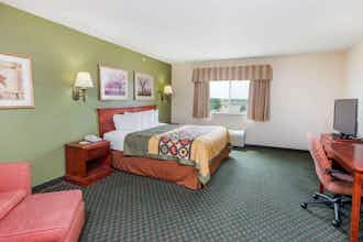 Hotel Super 8 by Wyndham Rolla photo 2
