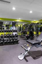 Hotel Super 8 by Wyndham Winnipeg West photo 3