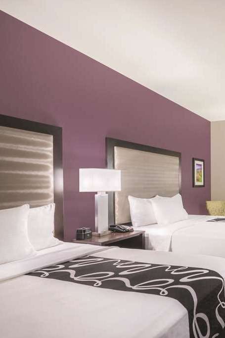 Hotel La Quinta Inn & Suites by Wyndham Clifton Park/Saratoga Area photo 2