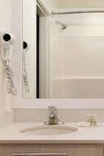 Hotel Days Inn 100 Mile House photo 4