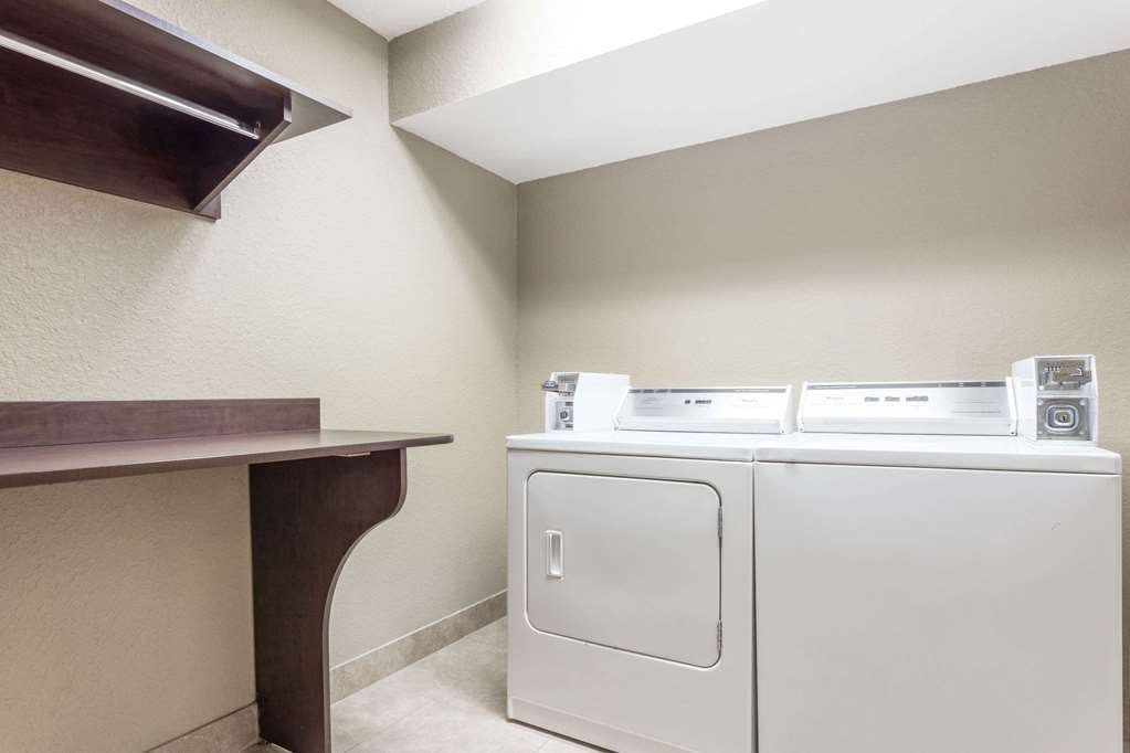 Hotel Microtel Inn & Suites by Wyndham Macon photo 3