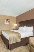 Hotel Ramada Paintsville Conf Center photo 2