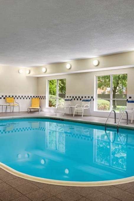 Hotel Baymont by Wyndham Tulsa photo 1