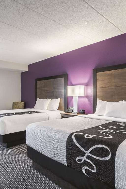 Hotel La Quinta Inn & Suites by Wyndham Salem NH photo 2