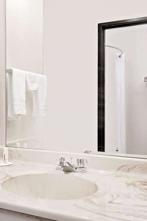 Hotel Howard Johnson by Wyndham Gothenburg photo 4