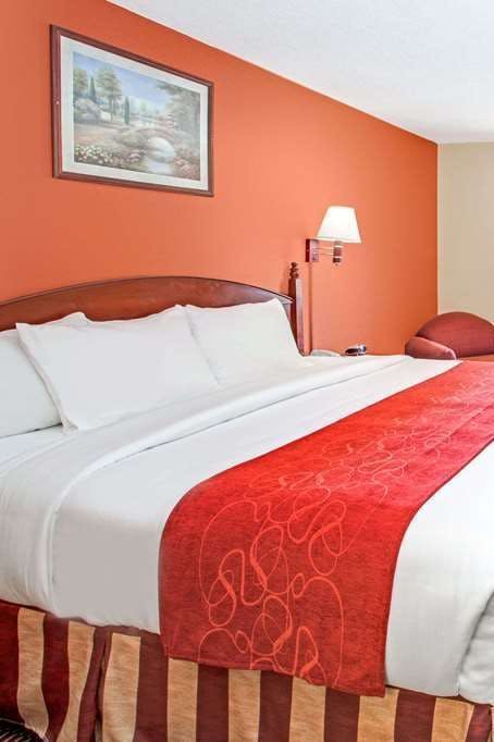 Hotel Days Inn by Wyndham Canton photo 1