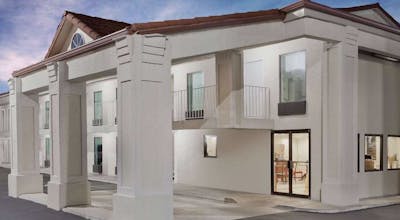 Super 8 by Wyndham Ringgold/Chattanooga Area