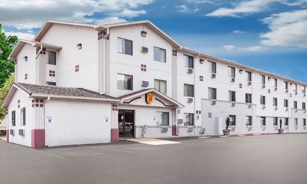 Super 8 Hot Springs AR