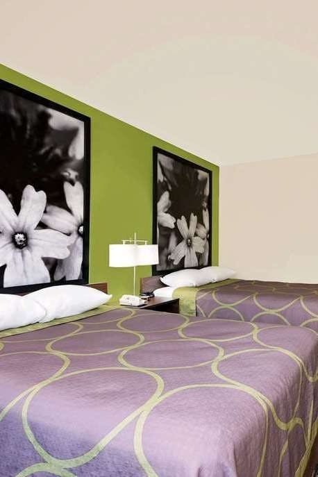 Hotel Super 8 by Wyndham Muncie/Ball St. College Area photo 2