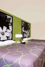 Hotel Super 8 by Wyndham Muncie/Ball St. College Area photo 2