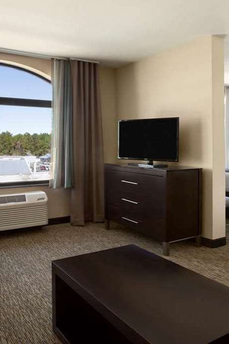 Hotel Wingate by Wyndham Slidell/New Orleans East Area photo 2