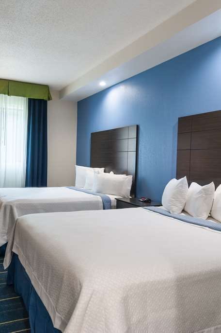 Hotel Days Inn by Wyndham Tamworth photo 2