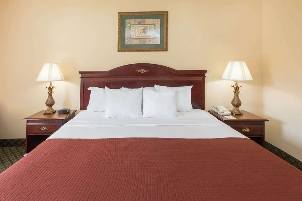 Hotel Days Inn And Suites Eunice photo 1