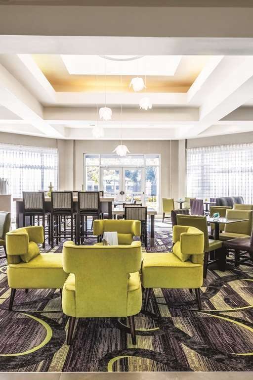 Hotel La Quinta Inn & Suites by Wyndham Alexandria Airport photo 5