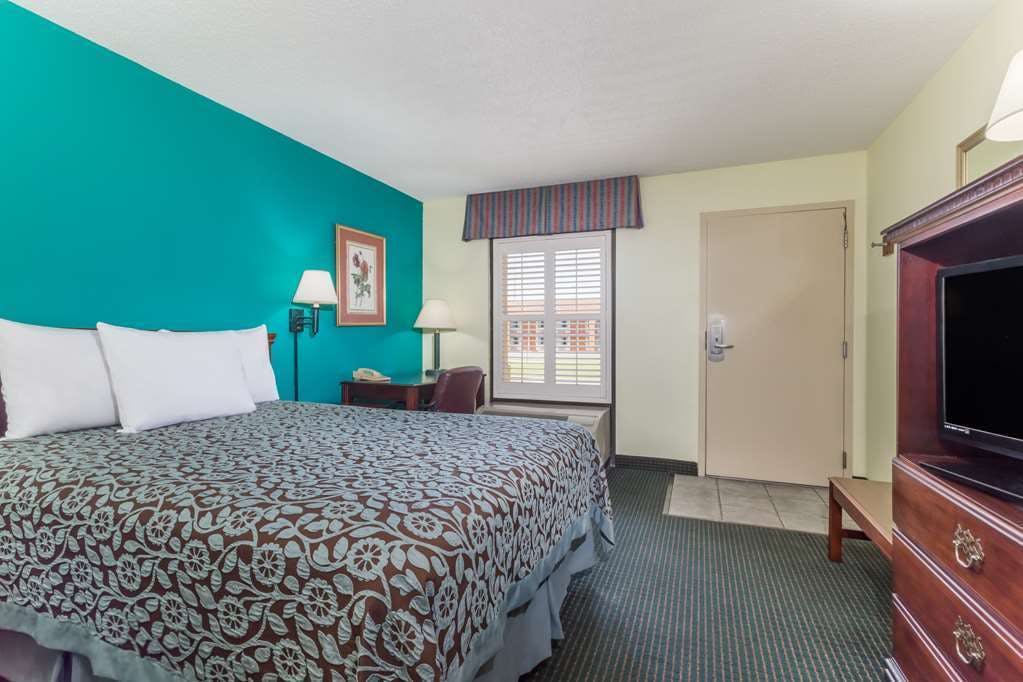 Hotel Days Inn by Wyndham Marianna photo 5
