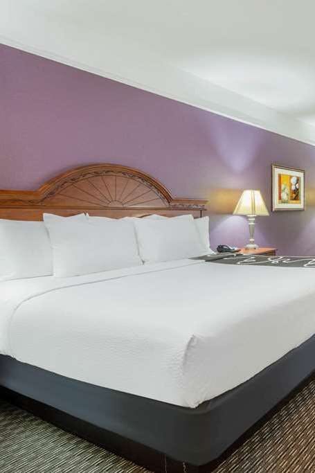 Hotel La Quinta Inn & Suites by Wyndham Gainesville photo 1