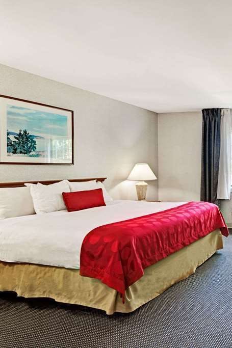 Hotel Ramada by Wyndham Saco/Old Orchard Beach Area photo 1