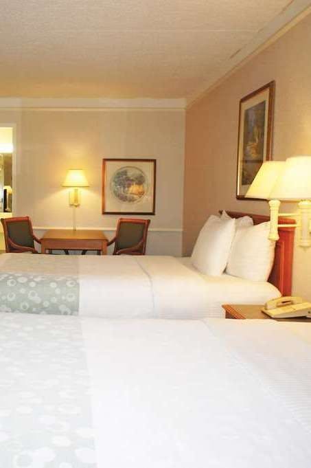 Hotel La Quinta Inn Pinellas Park photo 2