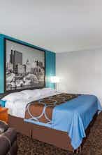 Hotel SE Belleville IL/St Louis Area photo 1