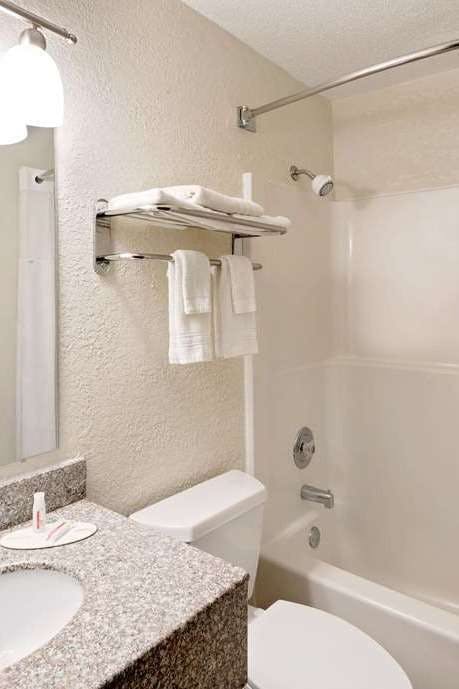 Hotel Days Inn Fort Dodge photo 4