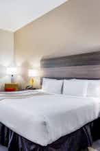 Hotel La Quinta Inn Ste Andrews photo 1