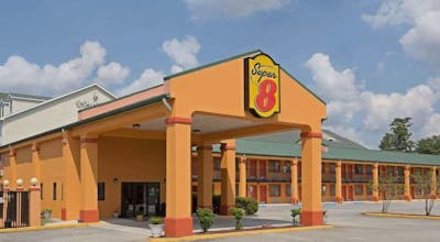 Super 8 by Wyndham Covington