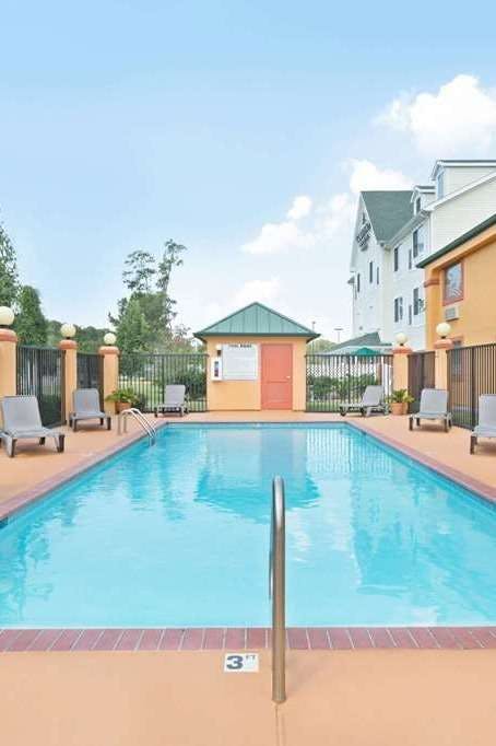 Hotel Super 8 by Wyndham Covington photo 4