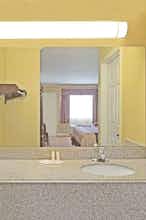 Hotel Super 8 by Wyndham Covington photo 3