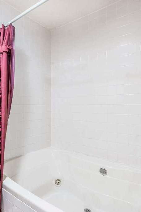 Hotel Super 8 by Wyndham Du Quoin photo 4