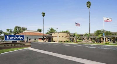 Travelodge by Wyndham Santa Maria