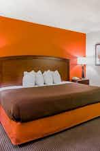 Hotel AmericInn Chamberlain photo 1