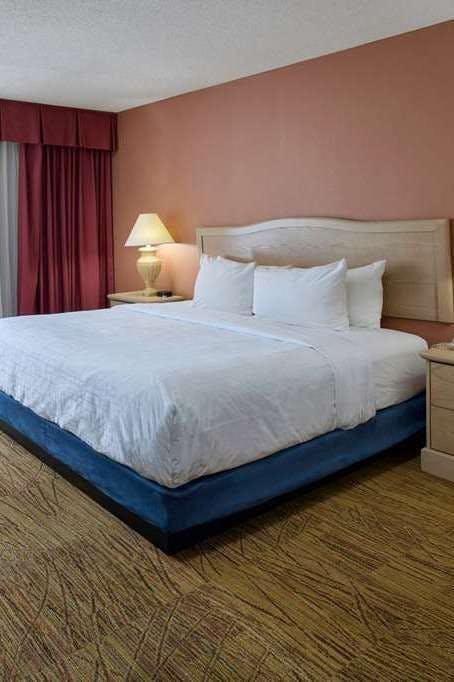 Hotel Wyndham El Paso Airport photo 1