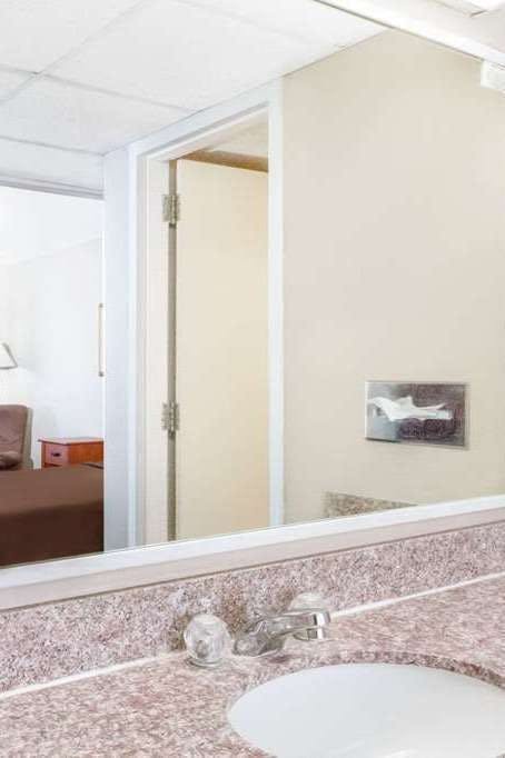 Hotel Travelodge by Wyndham Jackson photo 4