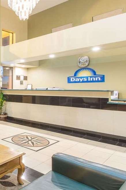 Hotel Days Inn by Wyndham Tucson Airport photo 5