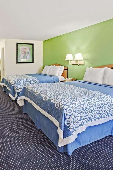 Hotel DI Baytown Garth Road I10 East photo 3