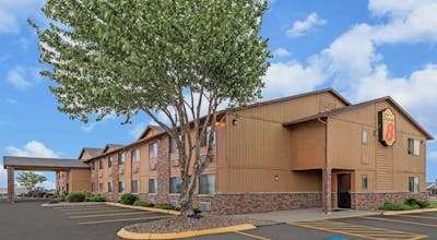 Super 8 by Wyndham Smithville/Kansas City