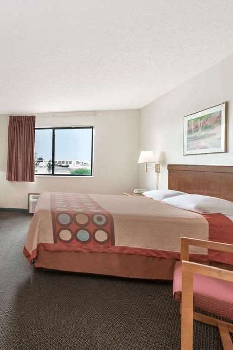 Hotel Super 8 by Wyndham Smithville/Kansas City photo 1