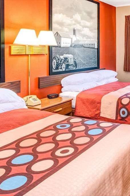 Hotel Super 8 by Wyndham Blair photo 2