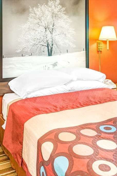 Hotel Super 8 by Wyndham Blair photo 1