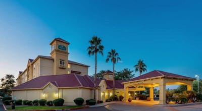 La Quinta Inn & Suites by Wyndham Phoenix West Peoria
