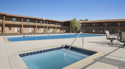 Days Inn by Wyndham Cortez