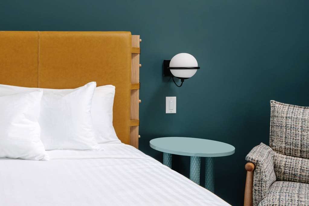 Hotel Origin Austin, a Wyndham Hotel photo 4