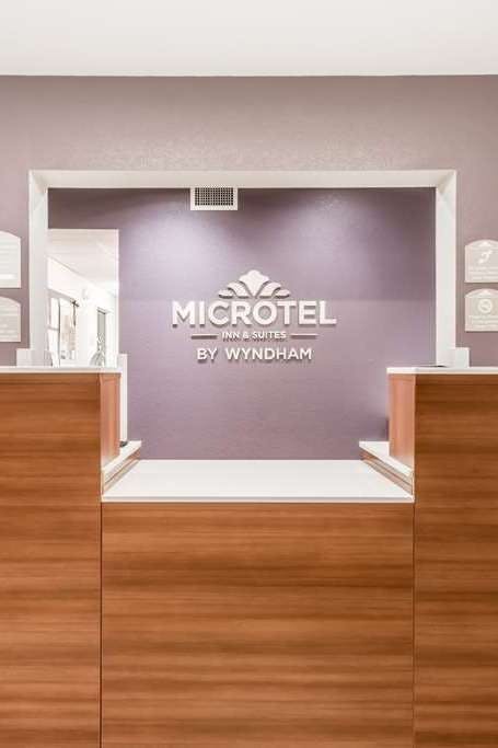 Hotel Microtel Inn & Suites by Wyndham Sweetwater photo 5