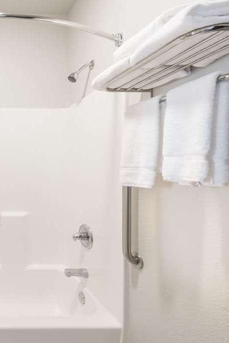 Hotel Microtel Inn & Suites by Wyndham Sweetwater photo 3