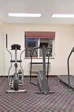 Hotel Super 8 Windsor photo 4