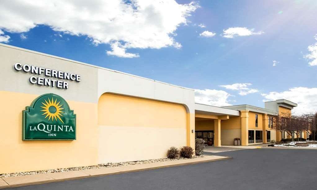 La Quinta Inn by Wyndham Davenport & Conference Center