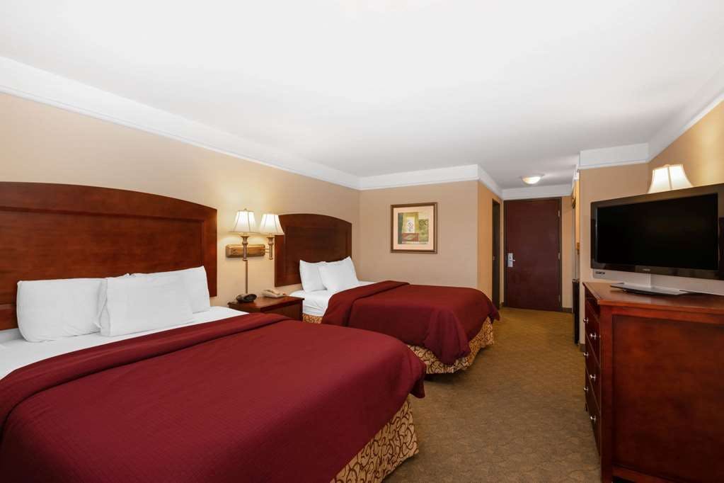 Hotel La Quinta Inn & Suites by Wyndham Dodge City photo 5